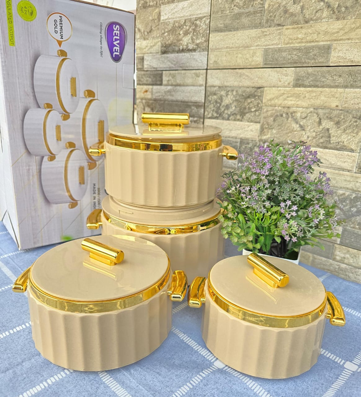 Set of 4 Camry Hotpots